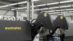 डबल माइटर आरा