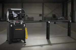 SCIE À ONGLETS AUTOMATIQUE POUR PROFILÉS EN BOIS EVOM IIH 500