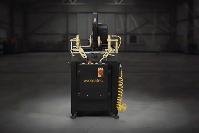 TRONCATRICE AUTOMATICA PER LEGNO E PROFILI IN LEGNO CON SUPPORTO EVOM II WOOD