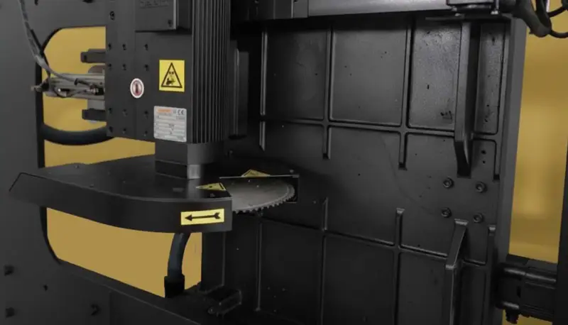 CNC WINDOW CORNER CLEANING MACHINE EVOOV